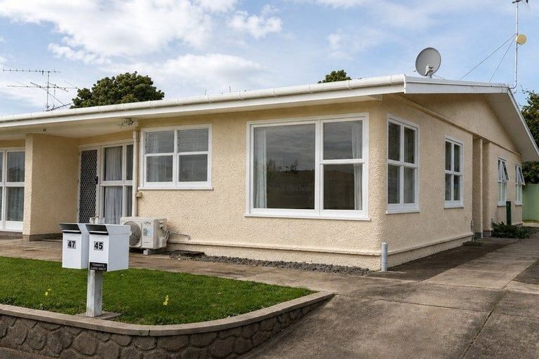 Photo of property in 45 Waitangi Street, Gisborne, 4010
