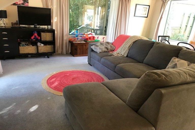 Photo of property in 230 Mitchell Street, Brooklyn, Wellington, 6021