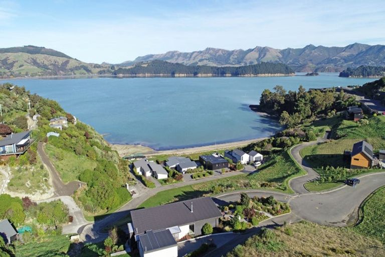Photo of property in 2 Te Wharau Lane, Charteris Bay, Governors Bay, 8971