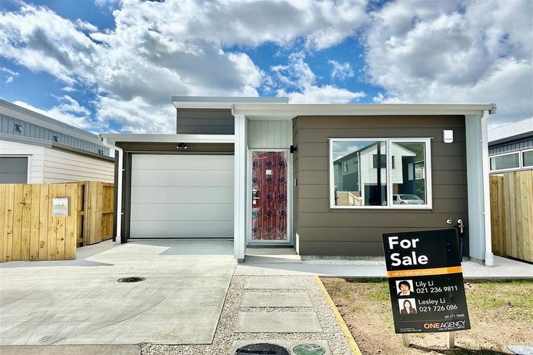 Photo of property in 34 John Gray Street, Papakura, 2110