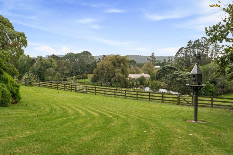 Photo of property in 37 Lloyd Road, Riverhead, Albany, 0793