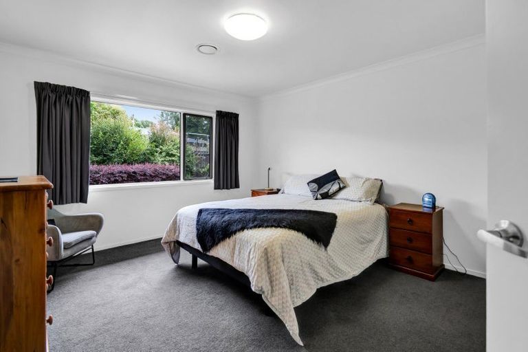Photo of property in 17a Kauri Street, Inglewood, 4330