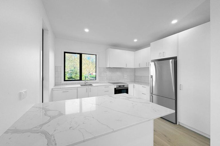 Photo of property in 323 Riverside Drive, Waterloo, Lower Hutt, 5011