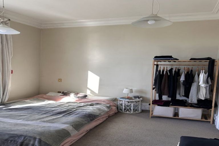 Photo of property in 2/248 The Terrace, Wellington Central, Wellington, 6011