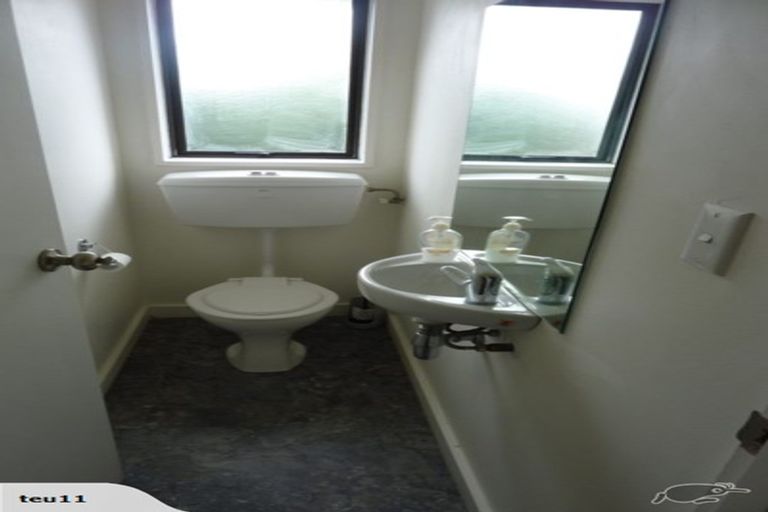 Photo of property in 71f Mandeville Street, Riccarton, Christchurch, 8011