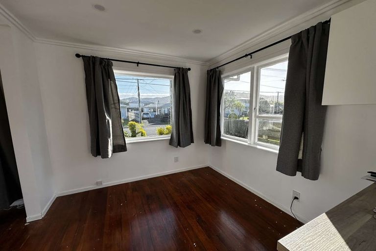 Photo of property in 31 Karamu Crescent, Wainuiomata, Lower Hutt, 5014