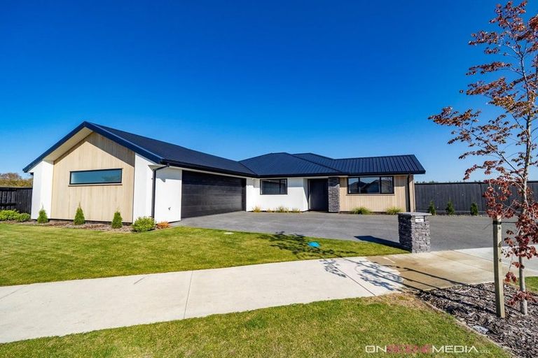 Photo of property in 13 Hotere Street, Rangiora, 7400