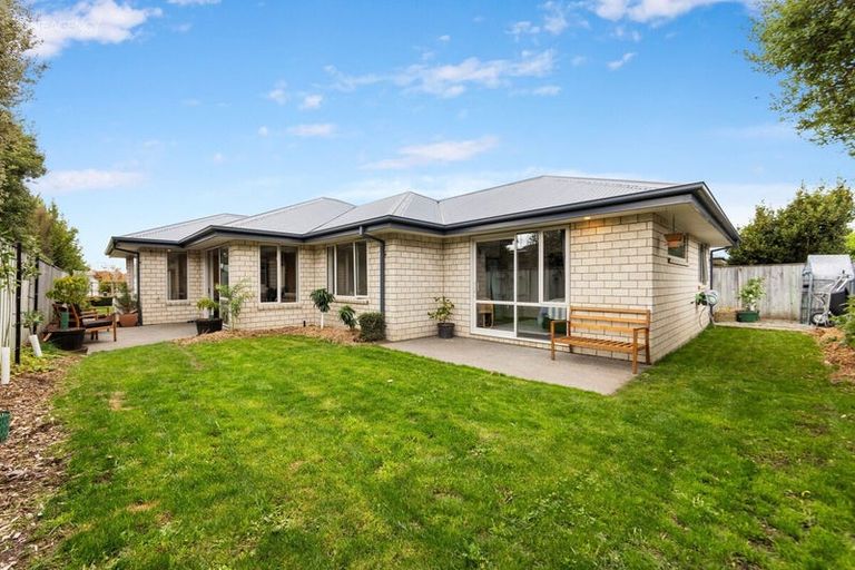 Photo of property in 15 Tutaipatu Avenue, Pegasus, 7612