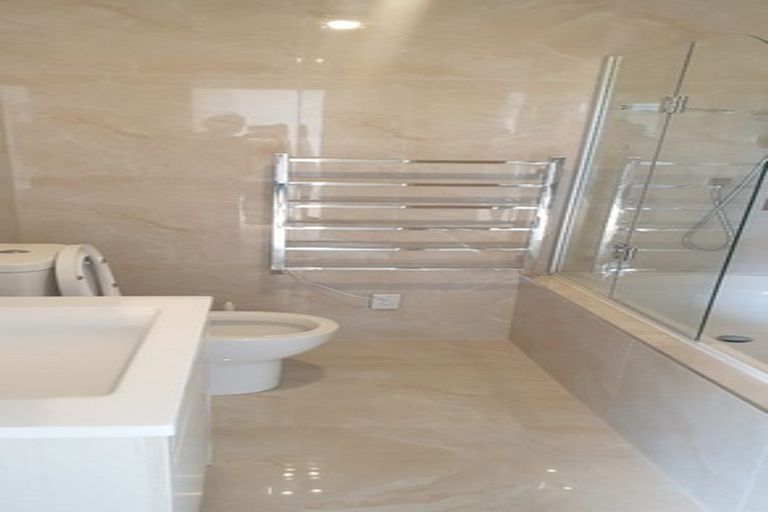 Photo of property in 11 Hoiho Road, Pukekohe, 2120