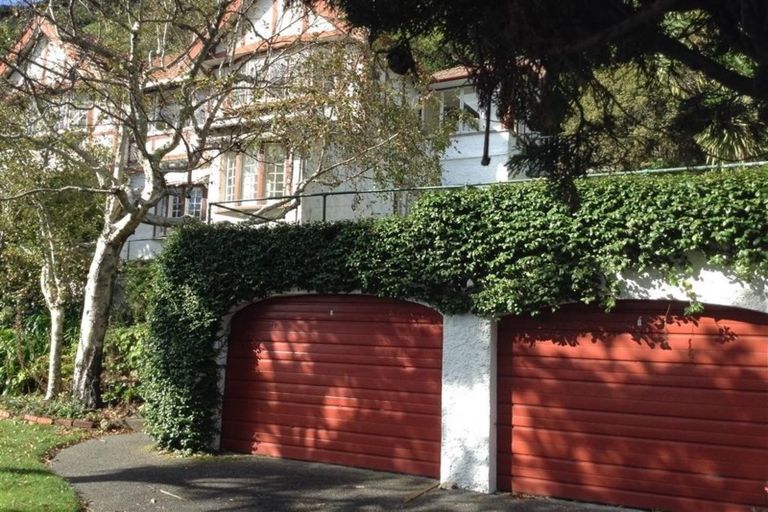 Photo of property in 331 Muritai Road, Eastbourne, Lower Hutt, 5013