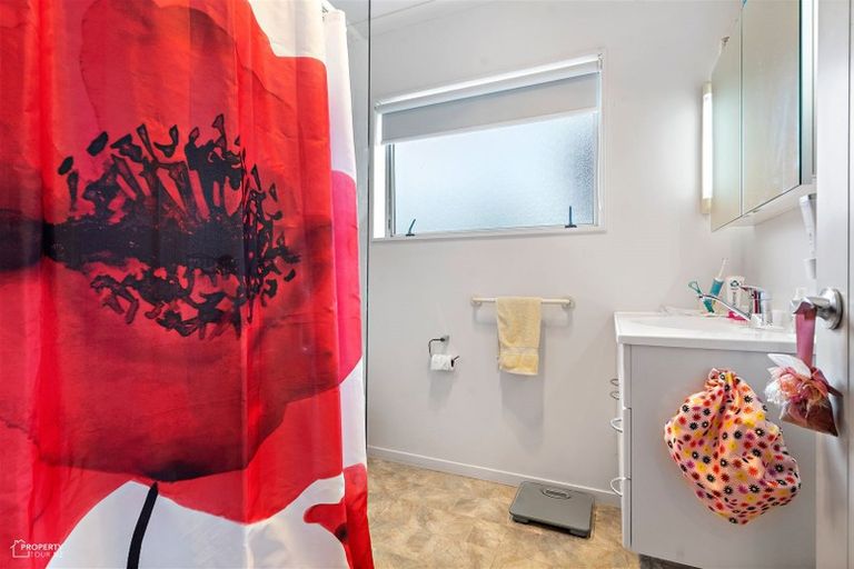 Photo of property in 10 Massey Place, Masterton, 5810