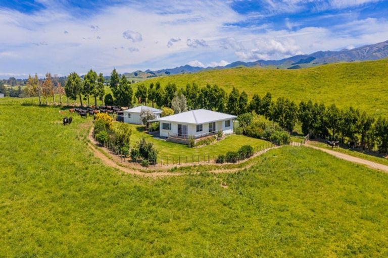 Photo of property in 214 Clinton-makaretu Road, Ashley Clinton, Takapau, 4286