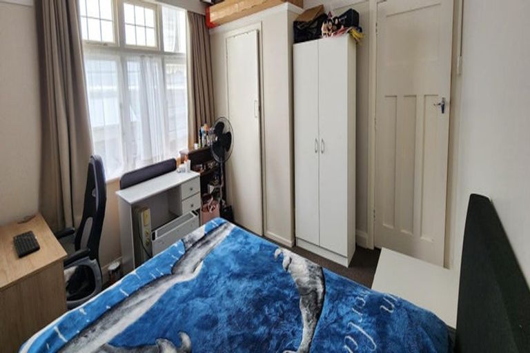 Photo of property in 4/9-9a Howard Street, Mount Cook, Wellington, 6021