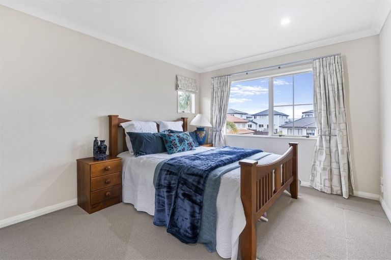 Photo of property in 58 Coachman Drive, Flat Bush, Auckland, 2016