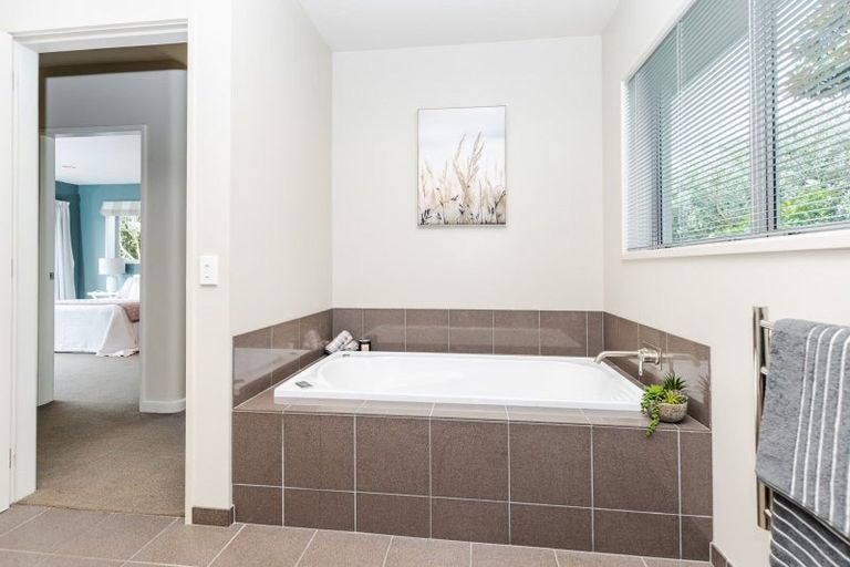 Photo of property in 102 Lake Road, Frankton, Hamilton, 3204