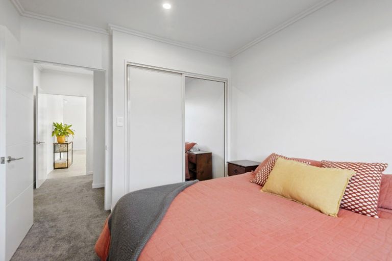 Photo of property in 17 Chimango Place, Rolleston, 7615