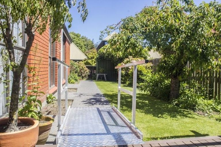 Photo of property in 20 Lavandula Crescent, Burnside, Christchurch, 8042