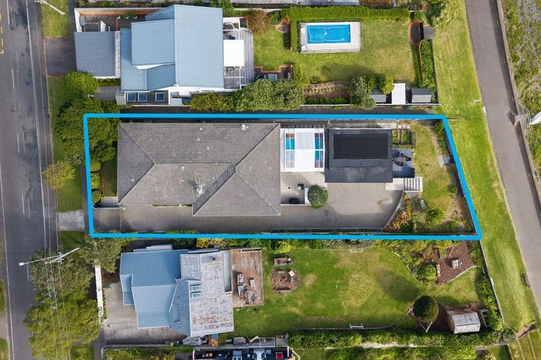 Photo of property in 438 Muritai Road, Eastbourne, Lower Hutt, 5013