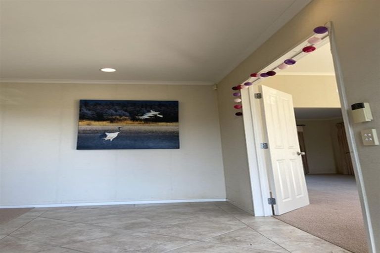Photo of property in 15 Maybole Drive, Flat Bush, Auckland, 2016