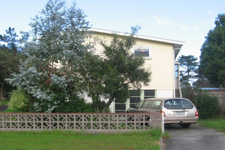 Photo of property in 51 Hartley Terrace, Massey, Auckland, 0614