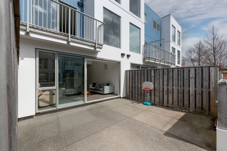 Photo of property in 31 Reynolds Place, Papamoa Beach, Papamoa, 3118