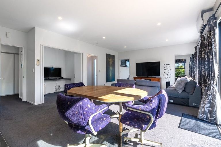 Photo of property in 4 Jacqueline Drive, West Melton, 7618