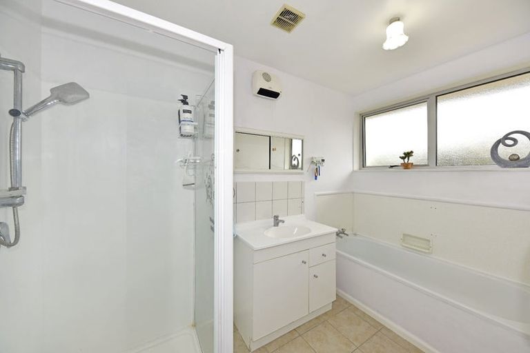 Photo of property in 3 Ansonby Street, Russley, Christchurch, 8042