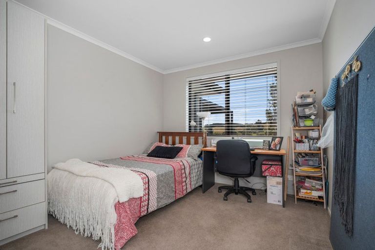 Photo of property in 1 Matariki View, Welcome Bay, Tauranga, 3112