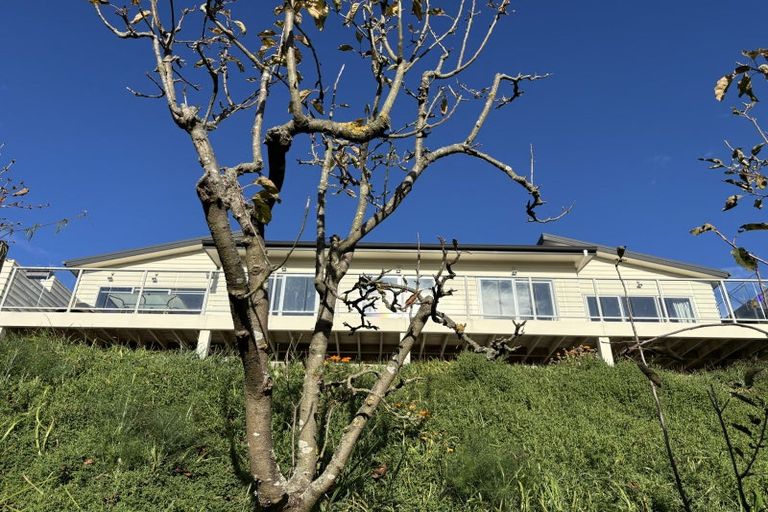 Photo of property in 18 Tamar Street, South Hill, Oamaru, 9400