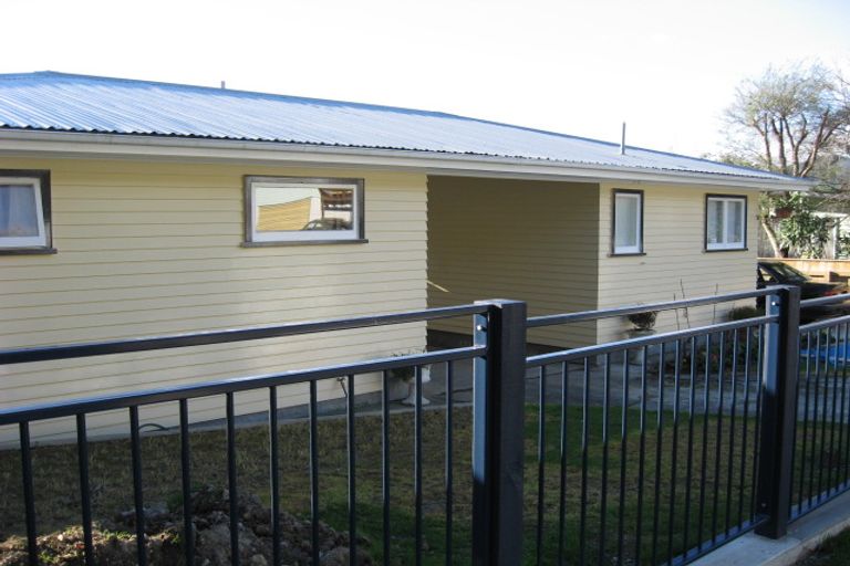 Photo of property in 28 Holland Street, Wainuiomata, Lower Hutt, 5014