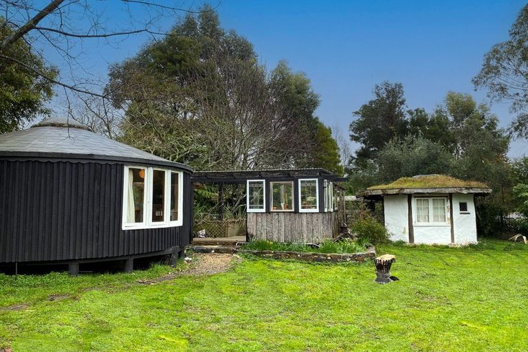 Photo of property in 38 Rangihaeata Road, Rangihaeata, Takaka, 7182