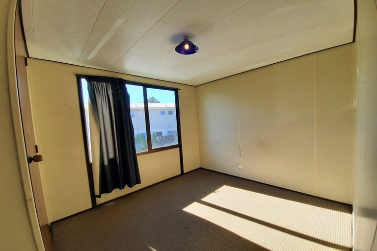Photo of property in 79a/1 Colwill Road, Massey, Auckland, 0614