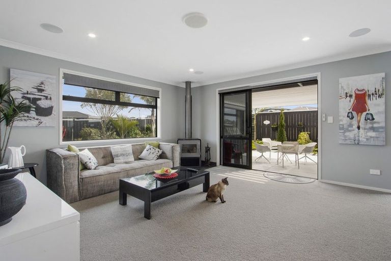 Photo of property in 19 Wairere Rise, Omokoroa, 3114