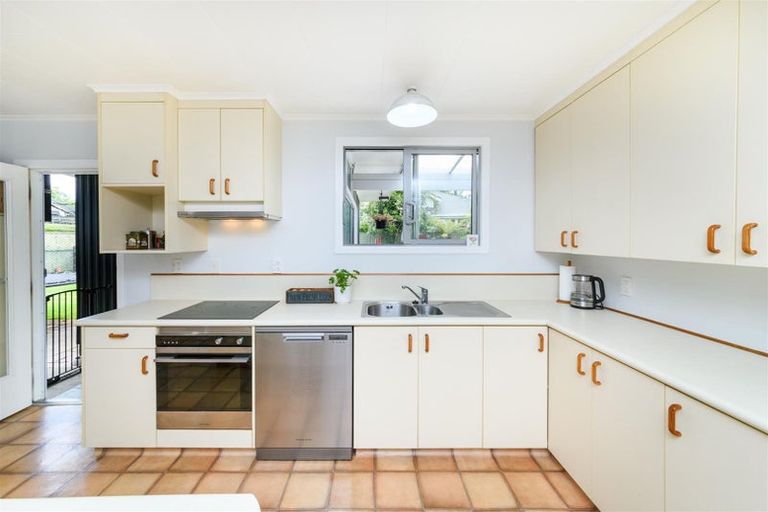 Photo of property in 58 Skerman Street, Marton, 4710