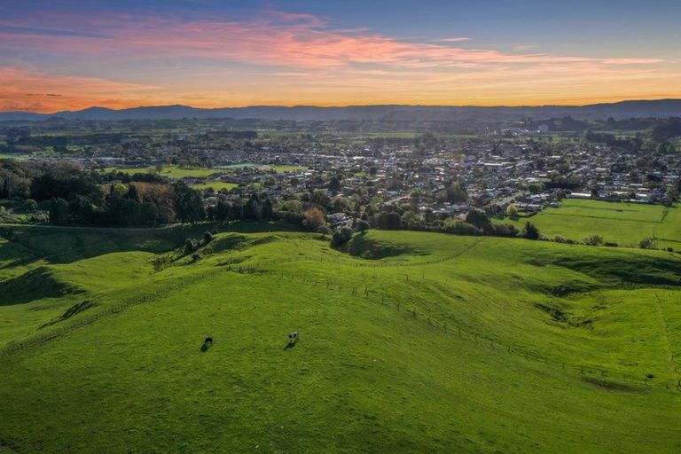 Photo of property in 113 Kaitawa Road, Hautere, Otaki, 5582