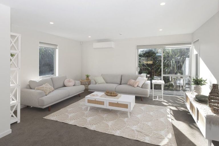 Photo of property in 21 Kakapo Lane, Redwood, 8051