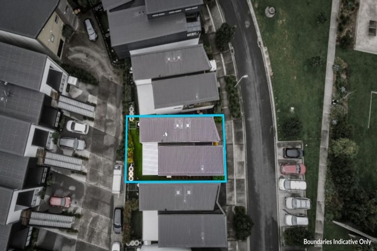 Photo of property in 6 Catalina Drive, Hobsonville, Auckland, 0616