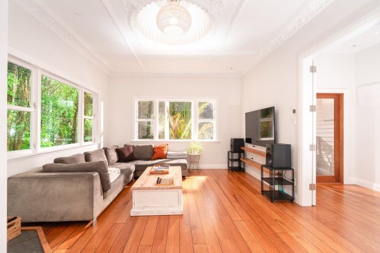 Photo of property in 1/121 Hataitai Road, Hataitai, Wellington, 6021