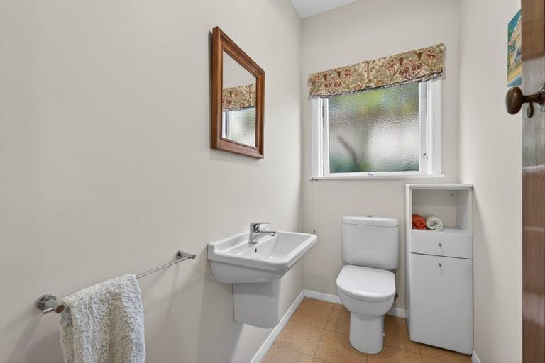 Photo of property in 21 Richmond Avenue, Nelson South, Nelson, 7010