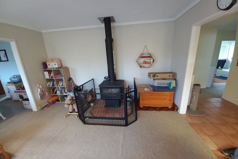 Photo of property in 15 La Perouse Street, Botany Downs, Auckland, 2010