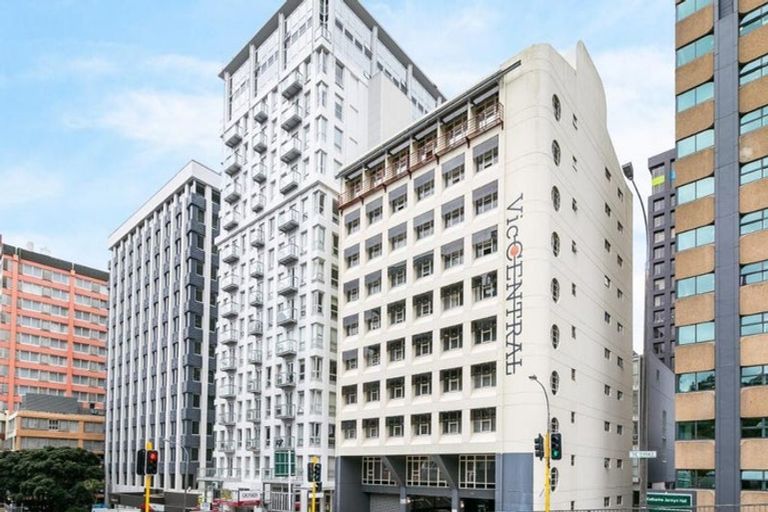 Photo of property in Orange Apartments/victoria Centr, 909/169 The Terrace, Wellington Central, Wellington, 6011