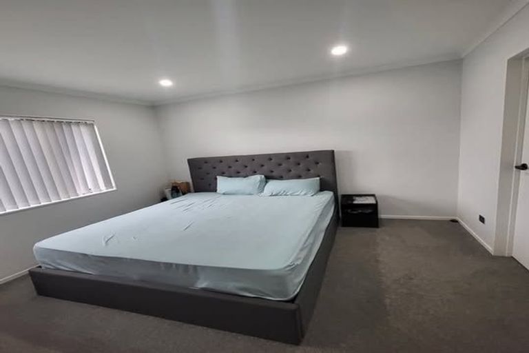 Photo of property in 2/71 Huia Road, Papatoetoe, Auckland, 2025