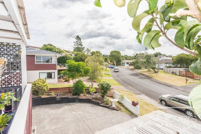Photo of property in 12 Lemnos Place, Titirangi, Auckland, 0604