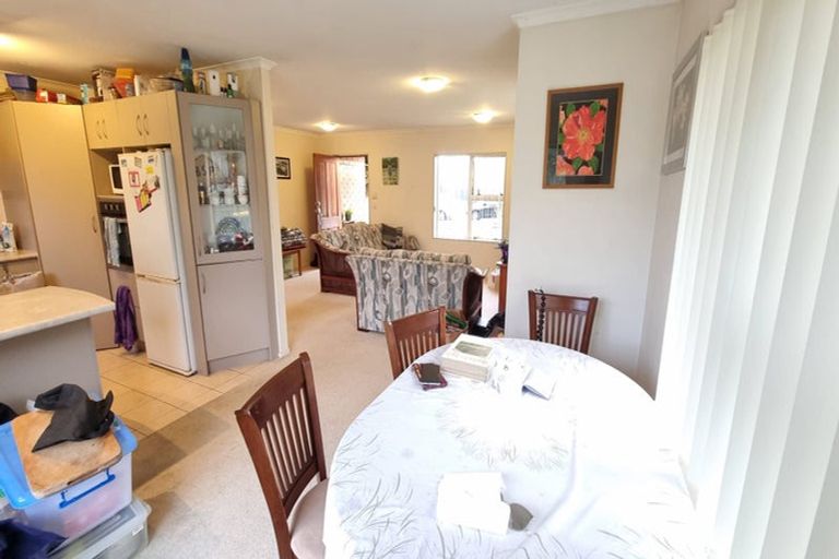 Photo of property in 10 Lili Chen Way, Mangere Bridge, Auckland, 2022