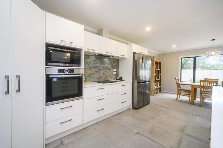 Photo of property in 96 Pharazyn Street, Feilding, 4702