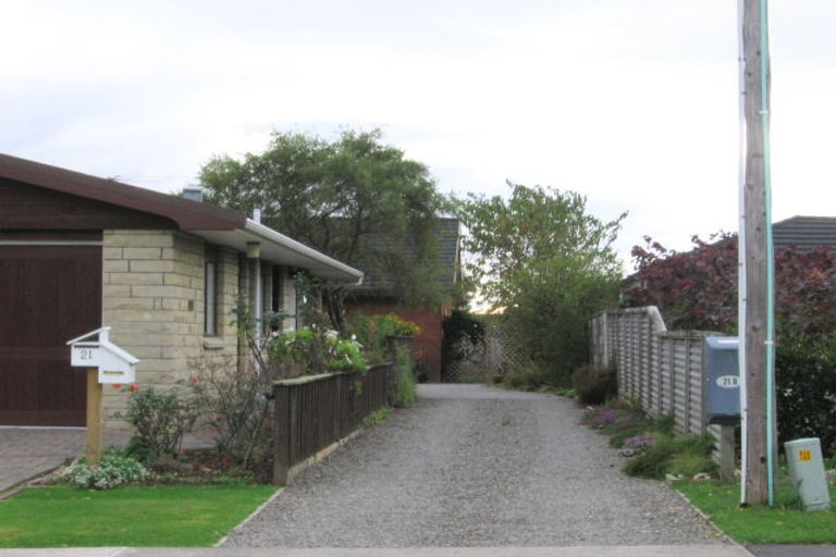 Photo of property in 21 Ngaio Road, Waikanae, 5036