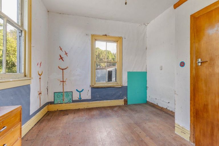 Photo of property in 172 Moeraki Road, Hinakura, Martinborough, 5784