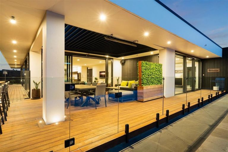 Photo of property in 2 Mersham Drive, Prebbleton, 7604