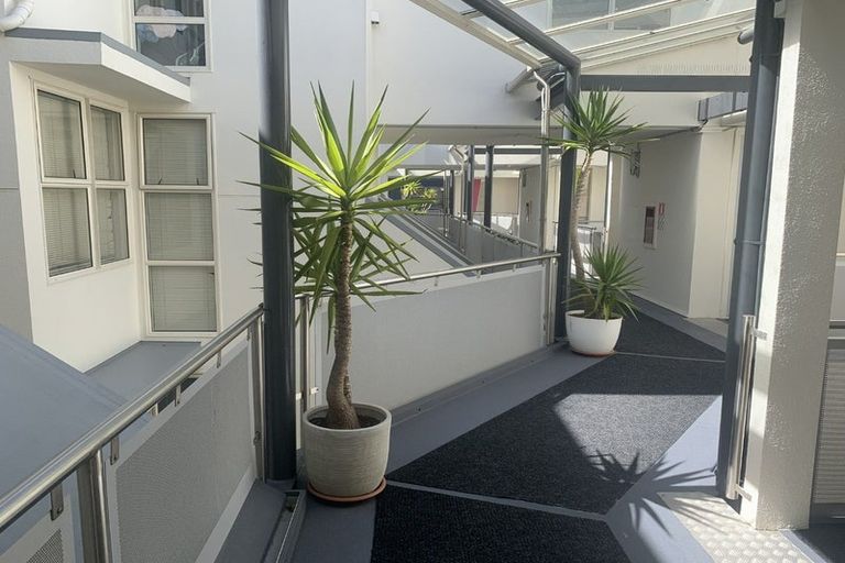 Photo of property in Sirocco Apartments, 806/8u Church Street, Wellington Central, Wellington, 6011