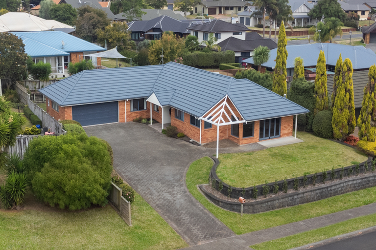 Photo of property in 2 Cedar Way, Morrinsville, 3300